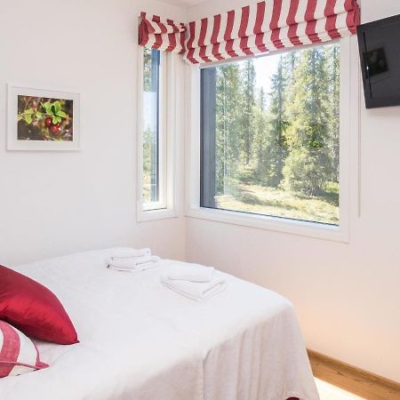 Holiday Home Holy Lake Chalet By Interhome Niskala Dış mekan fotoğraf